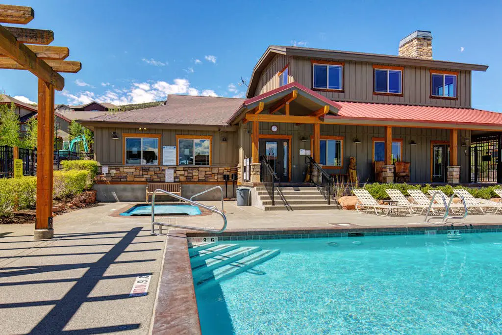 Bear Hollow Village Vacation Getaway