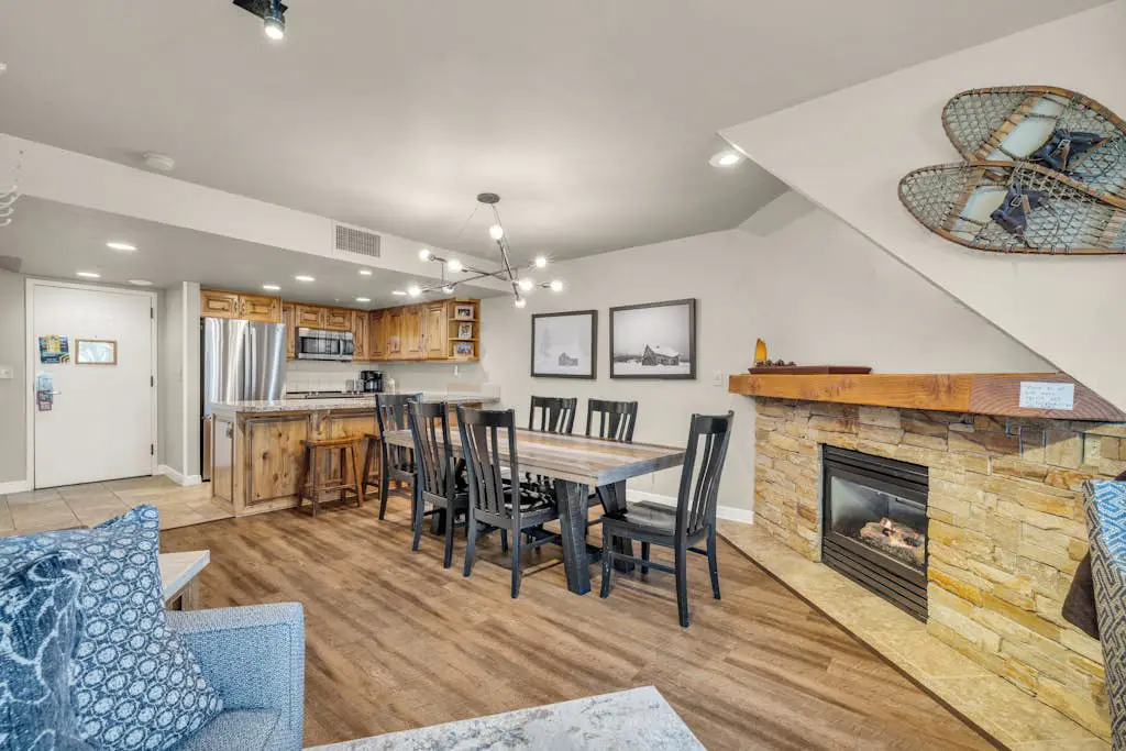 SKI-IN/SKI-OUT at Park City Mountain Resort ~ The Lodges #260