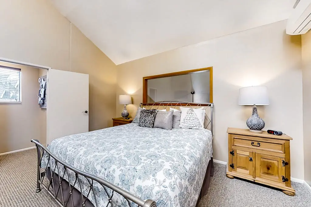 Red Pine Condominiums 69