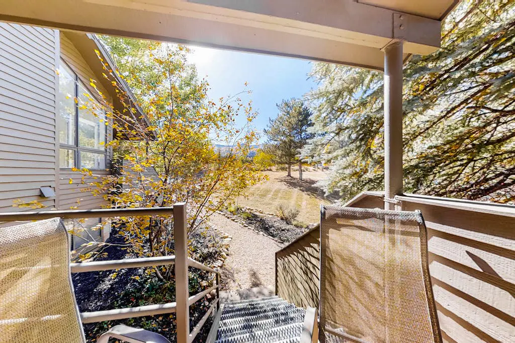 Red Pine Condominiums 69