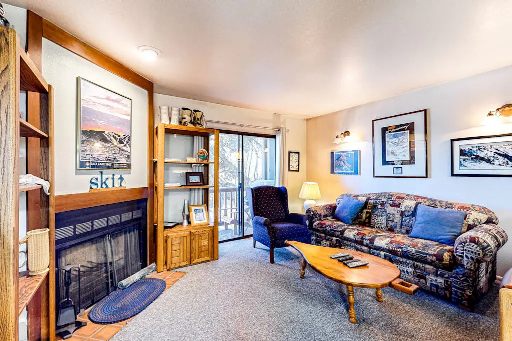 Snowflake Sanctuary at Powder Pointe 107B