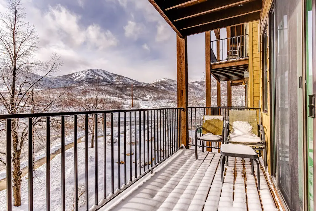 The Mountain Getaway 2035 at Stillwater