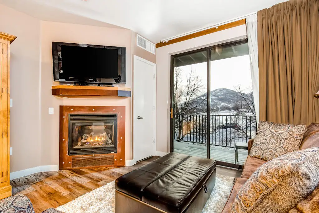 The Mountain Getaway 2035 at Stillwater