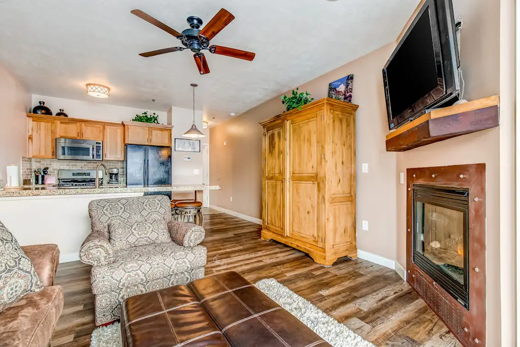 The Mountain Getaway 2035 at Stillwater