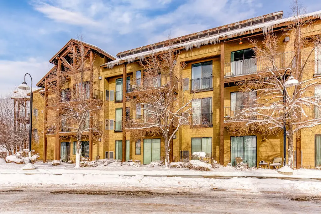 The Mountain Getaway 2035 at Stillwater