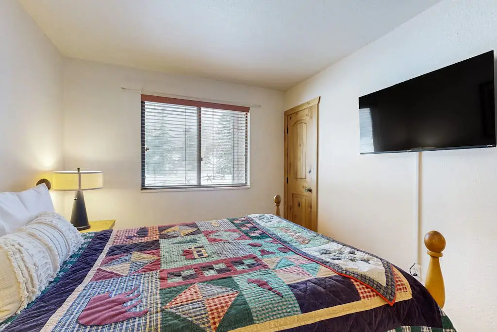 Mountain View Loft H6 at Red Pine