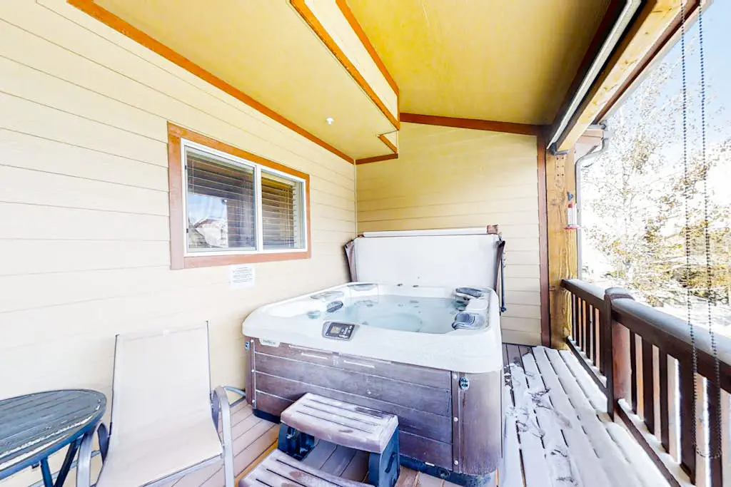 Oslo Lane Ski Townhouse