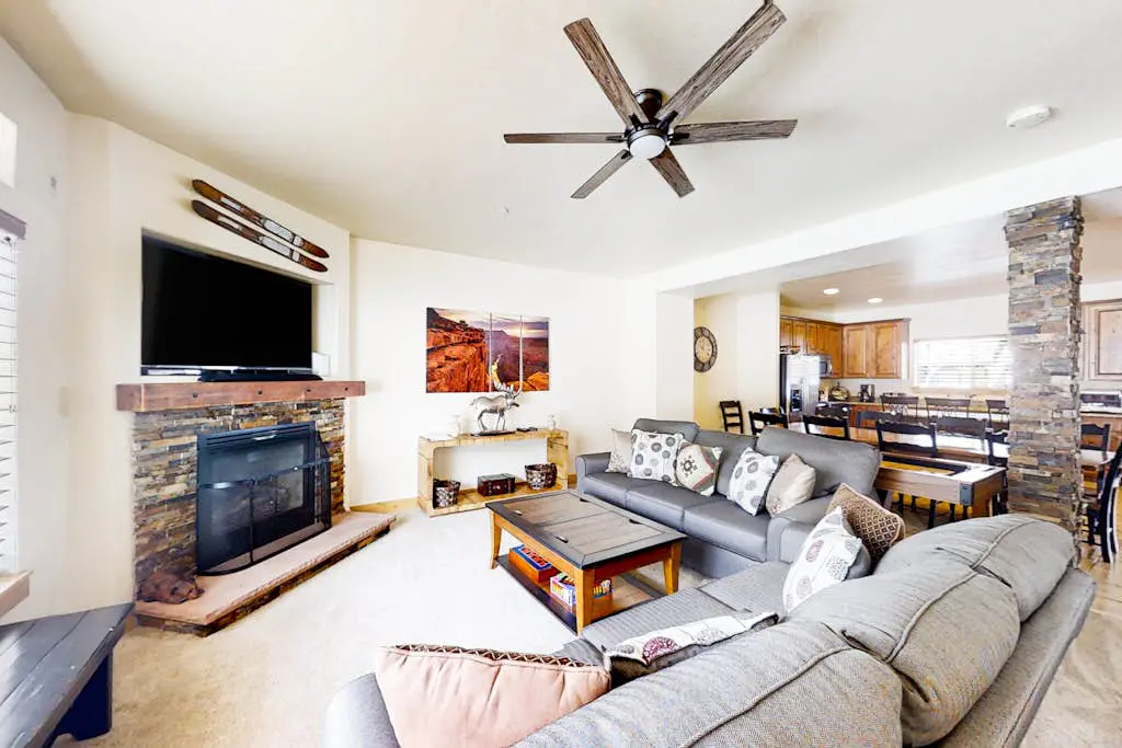 Oslo Lane Ski Townhouse