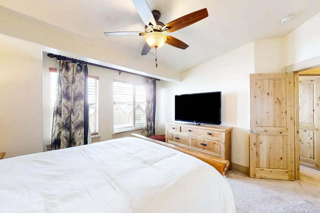 Oslo Lane Ski Townhouse