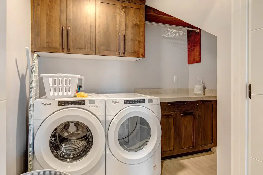 On Top of the Mountains - Full Townhome