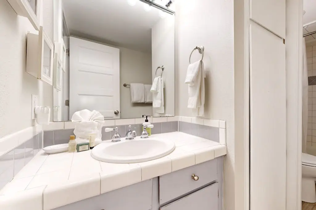 Powder Point Hideaway - Cozy Condo