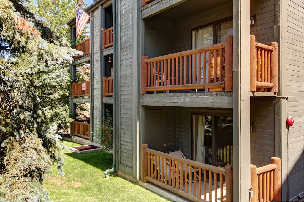 Powder Point Hideaway - Cozy Condo