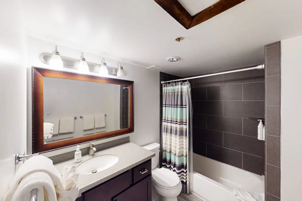 Dog-friendly Old Town Empire Condo near resort with  ski storage