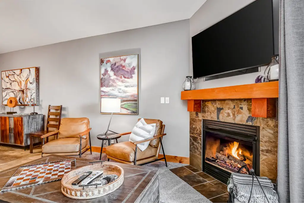 Class & Comfort in Bear Hollow