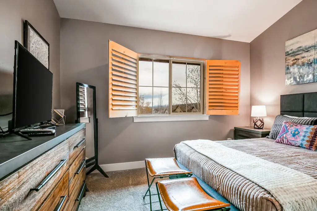Class & Comfort in Bear Hollow