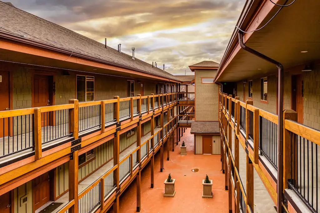 Class & Comfort in Bear Hollow
