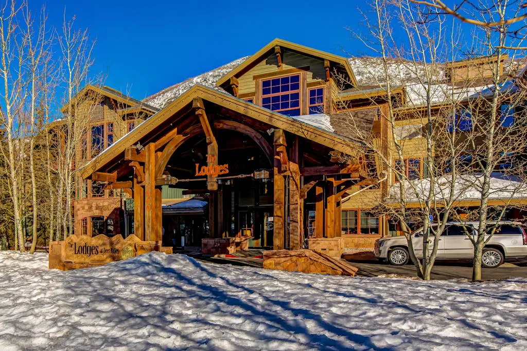 The Lodges at Deer Valley AC 5323 and 5423