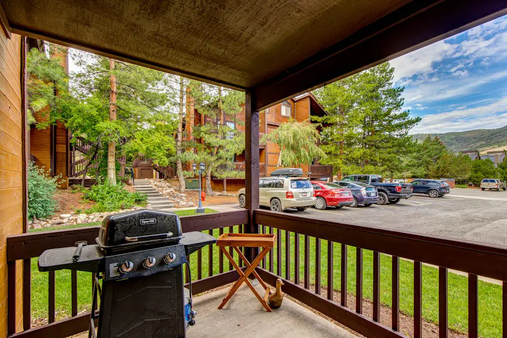Red Pine Ponderosa #P3