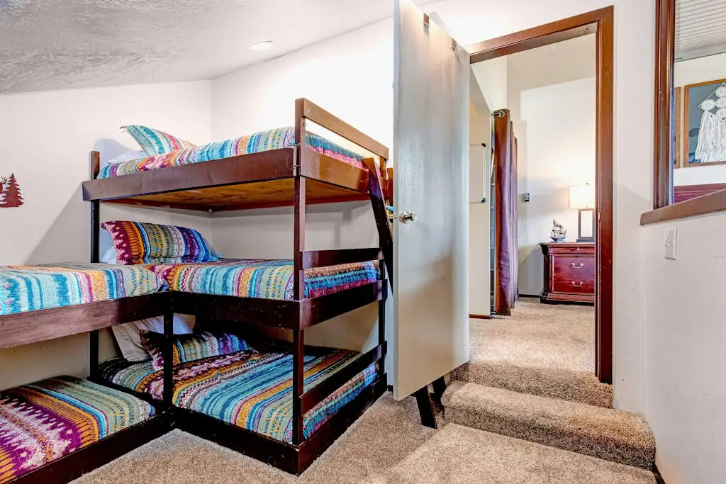 Red Pine Lofts Q8