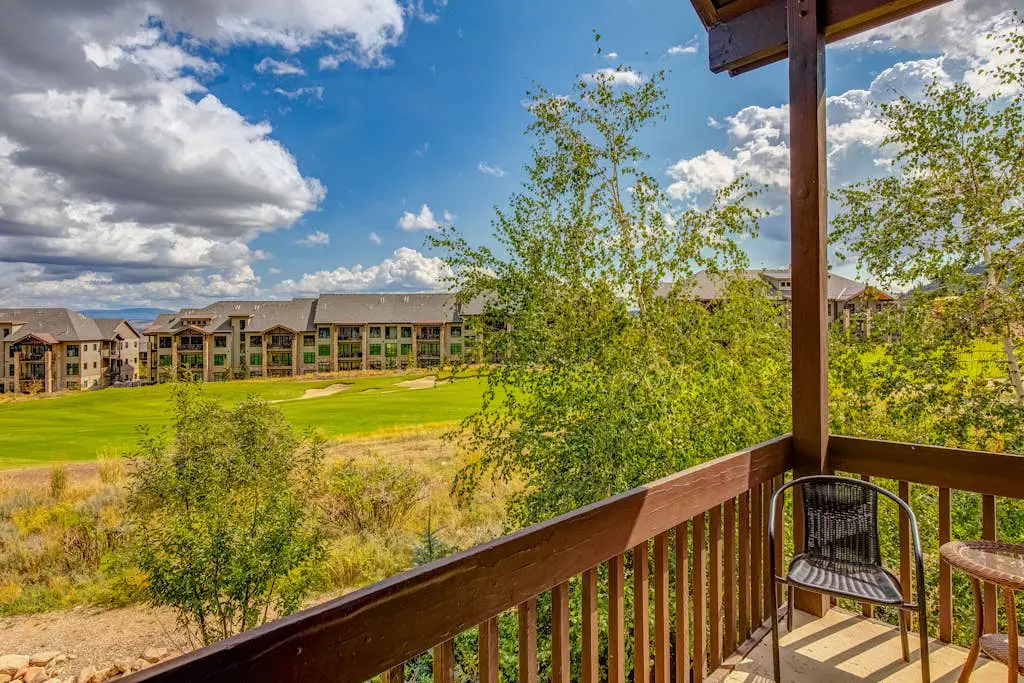 Red Pine Lofts Q8
