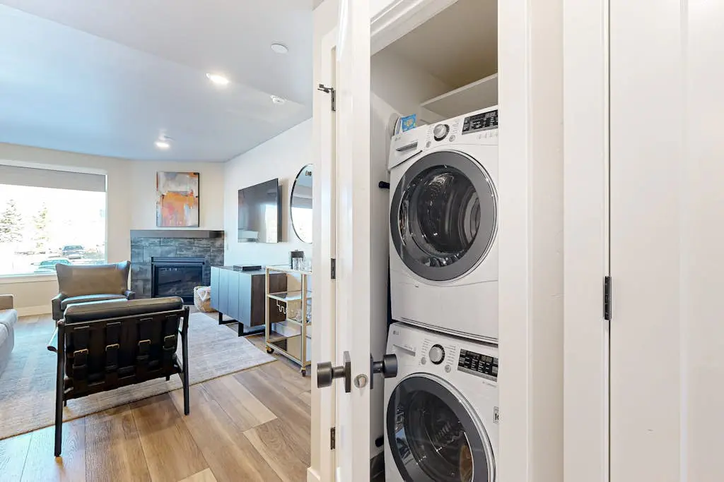 512 - Black Rock Mountain Resort