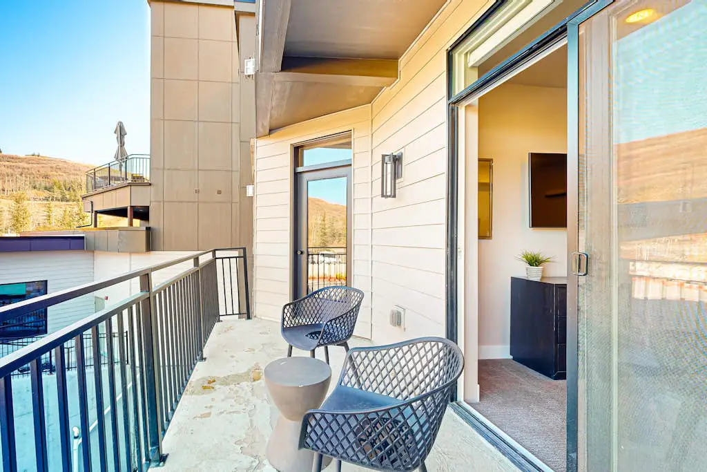 512 - Black Rock Mountain Resort