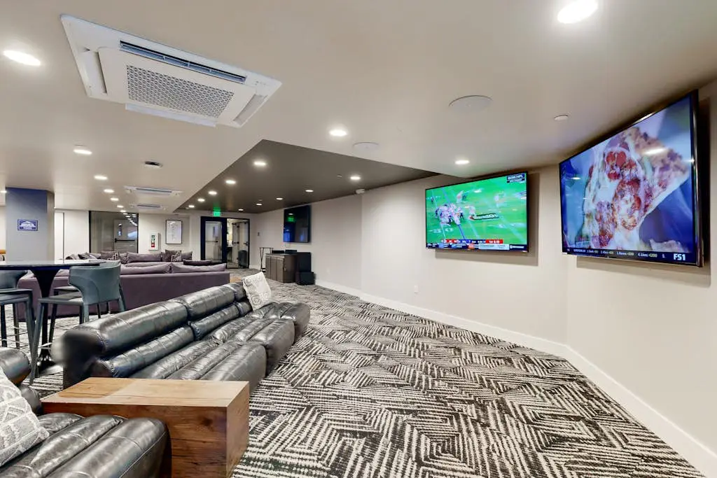 512 - Black Rock Mountain Resort