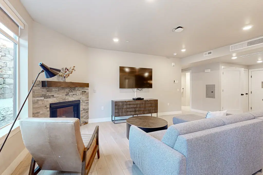 206 - Black Rock Mountain Resort