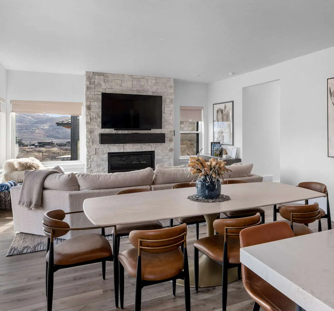 Panoramic views, hot tub & game room, Minutes from Jordanelle Express Gondola