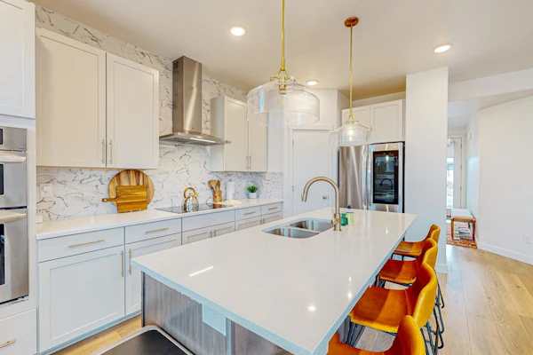 Rose Wood Hideaway | Brand-new house in Park City with large yard & game room