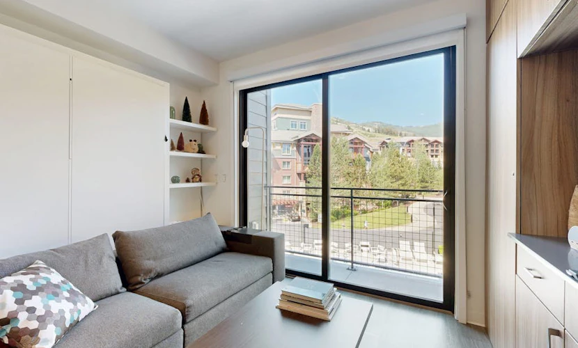 Canyon Haus 204