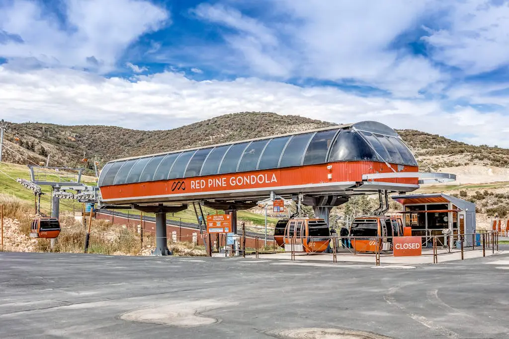 Ski-in/Ski-Out Condo w/ Shared Hot Tubs & Pool, High-Speed WiFi, & Central AC