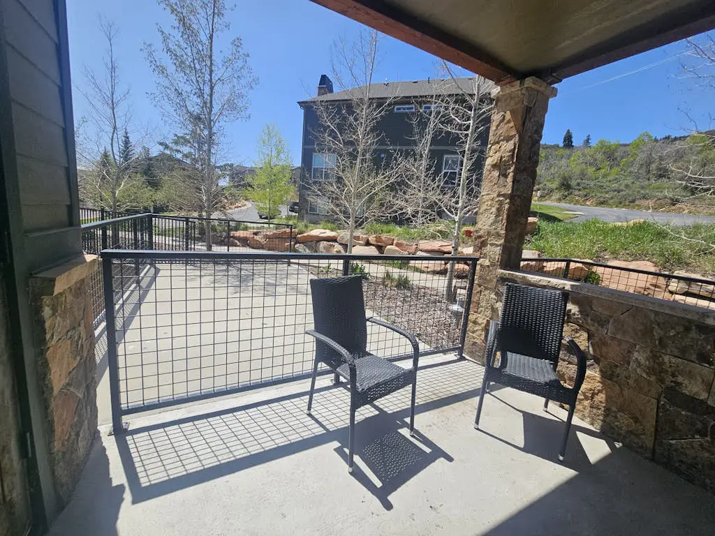 Bear Hollow Haven 2202
