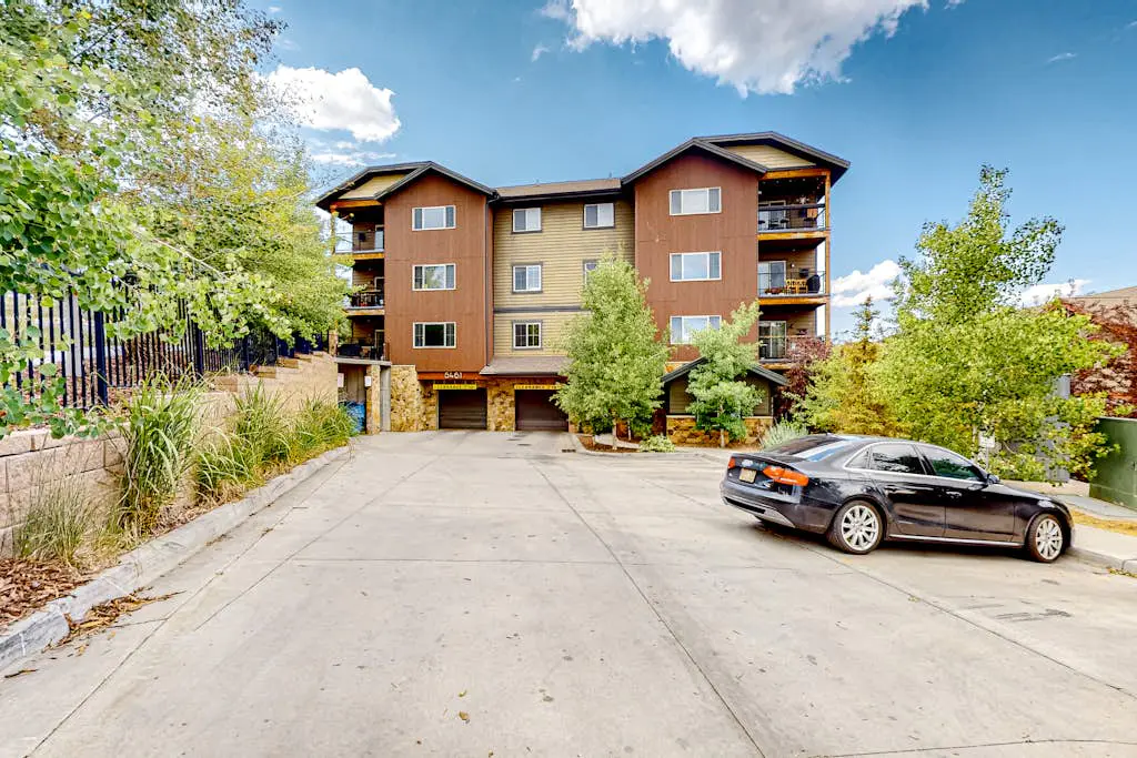 Bear Hollow Haven 2202