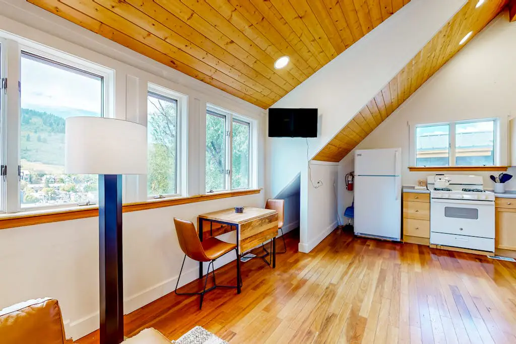 Park City Palace - Upper Level