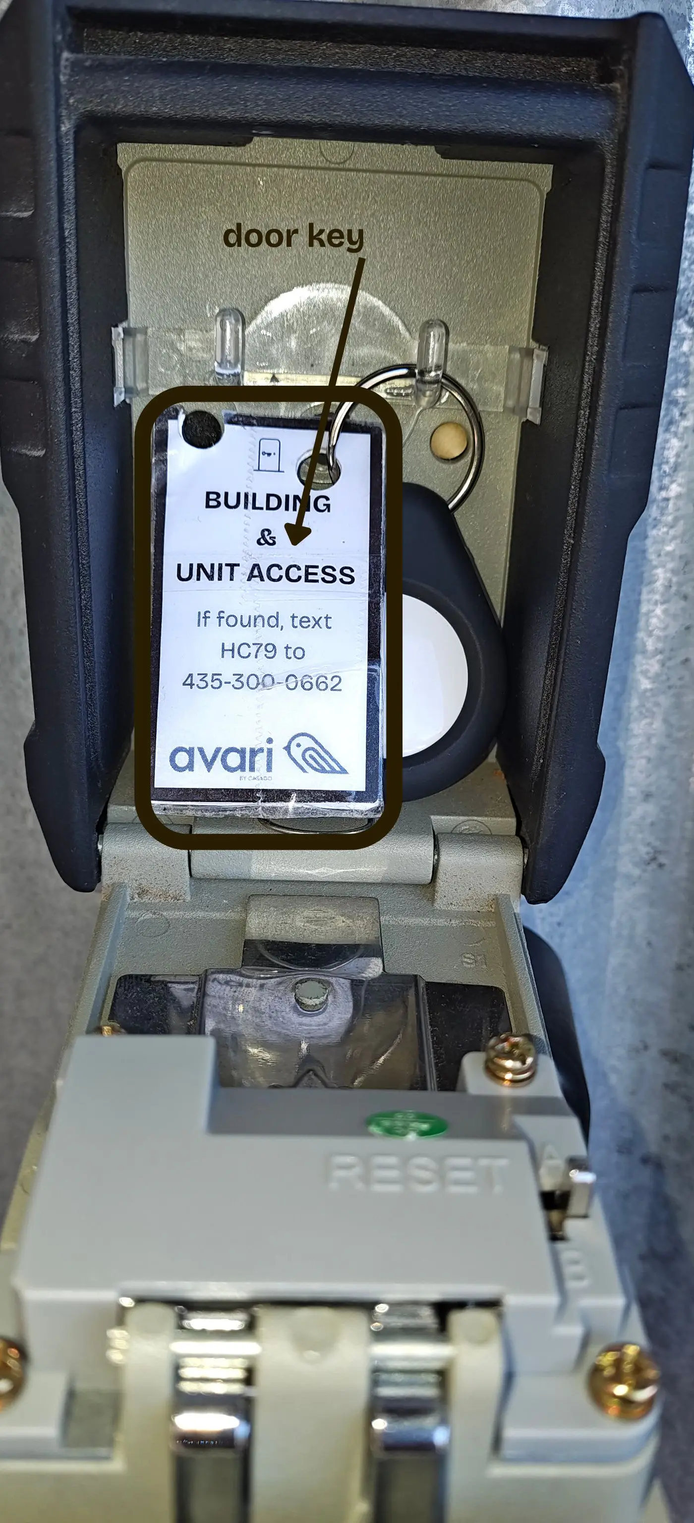 Walk onto Deer Valley gondola in 8 min & heated indoor parking