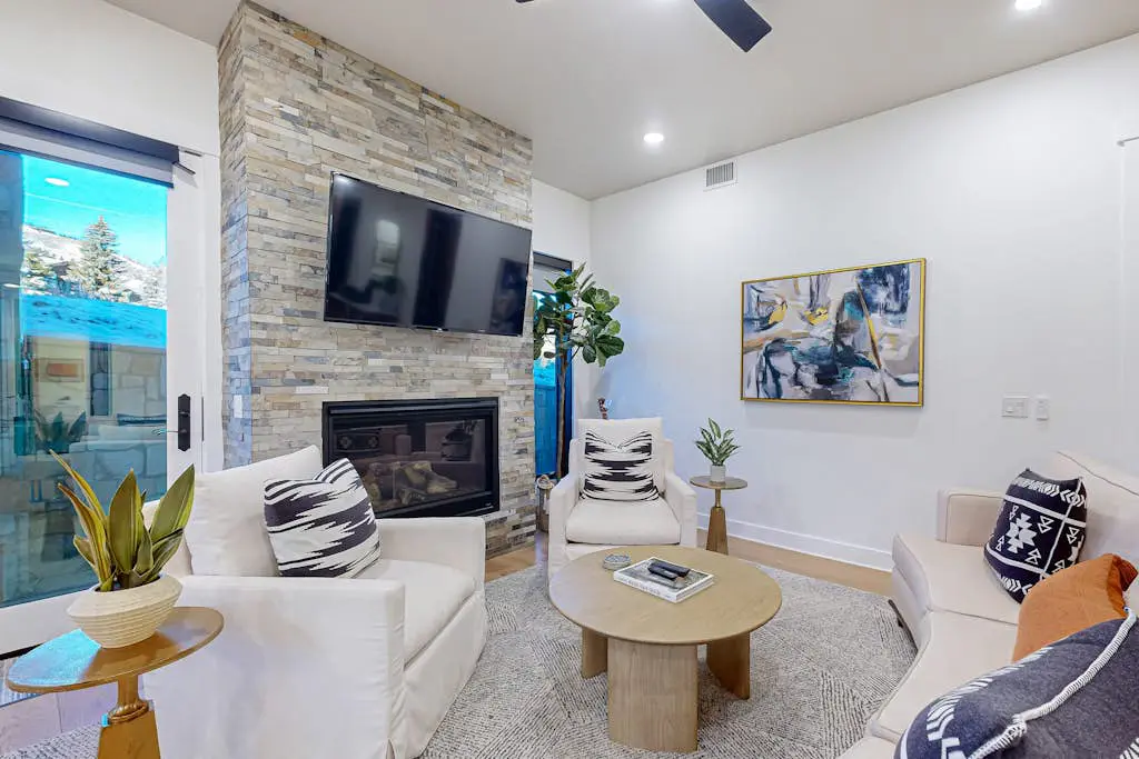 Designer Blackstone 105 Canyons Village
