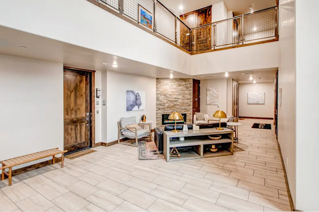 Designer Blackstone 105 Canyons Village