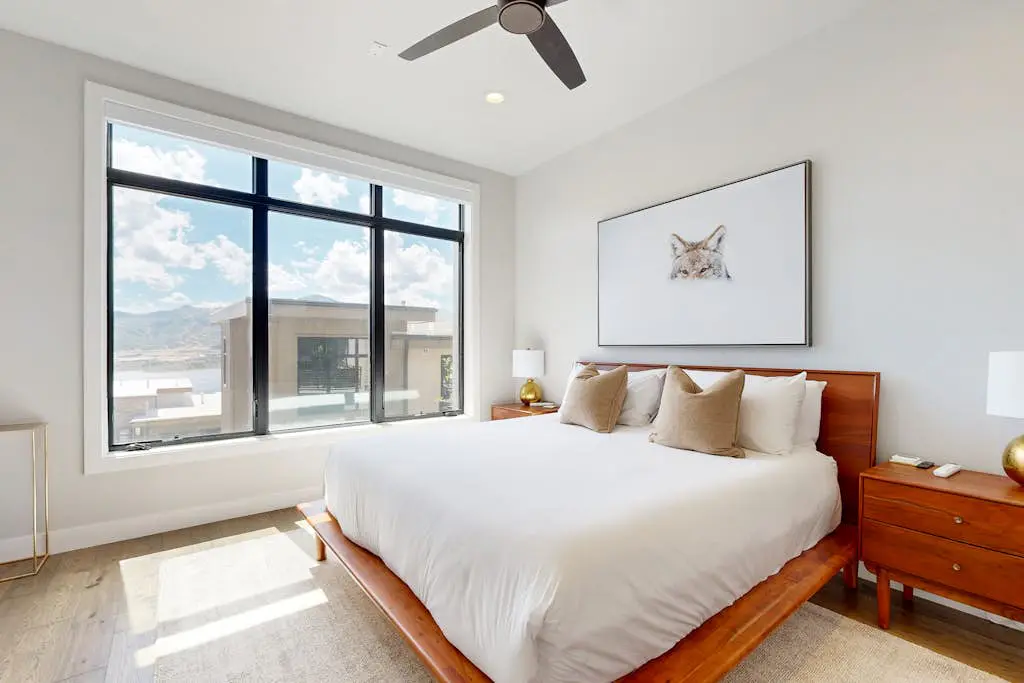 Luxury Hideout Overlook