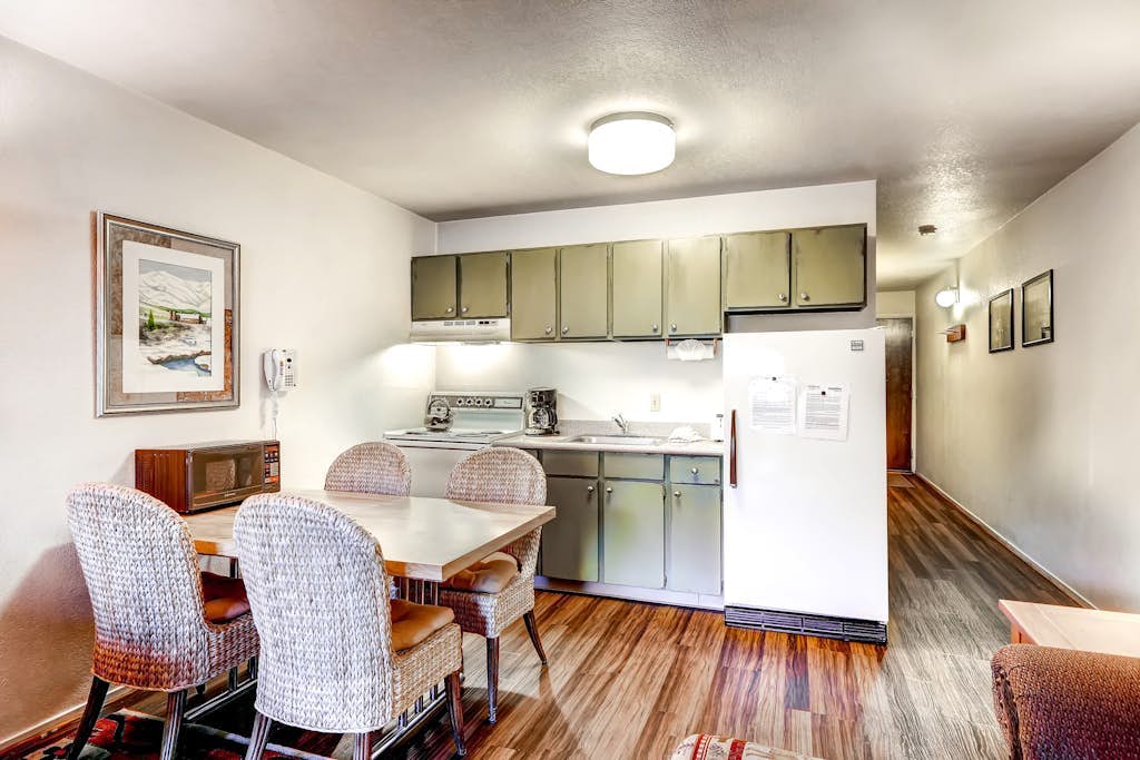 Snowcrest #107