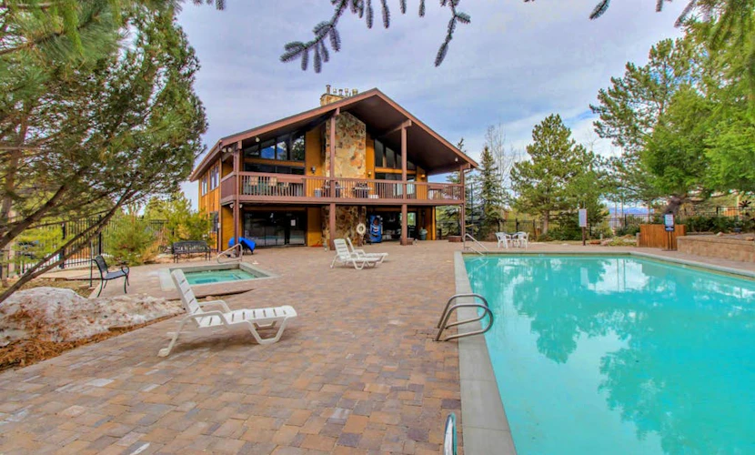 Majestic Charm U3 at Red Pine