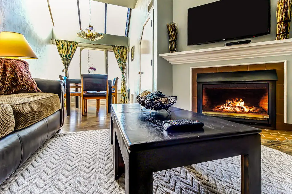 SKI-IN/SKI-OUT Studio at The Lodge at Mountain Village