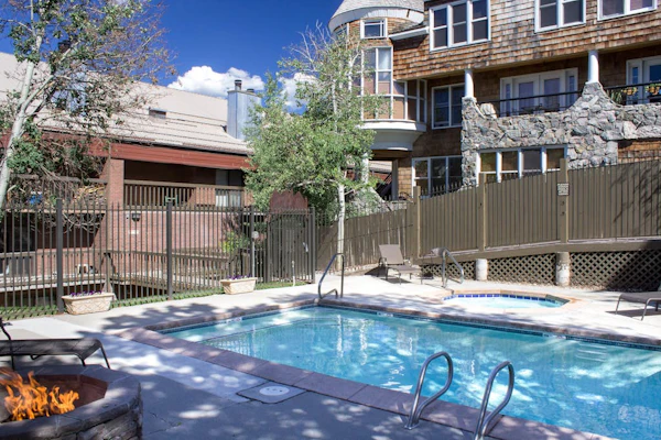 Centrally-located Park City condo w/ a shared pool, hot tub, & firepit