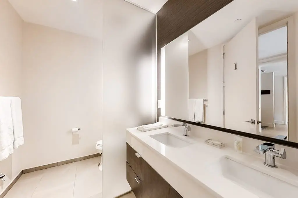 The Lift 309