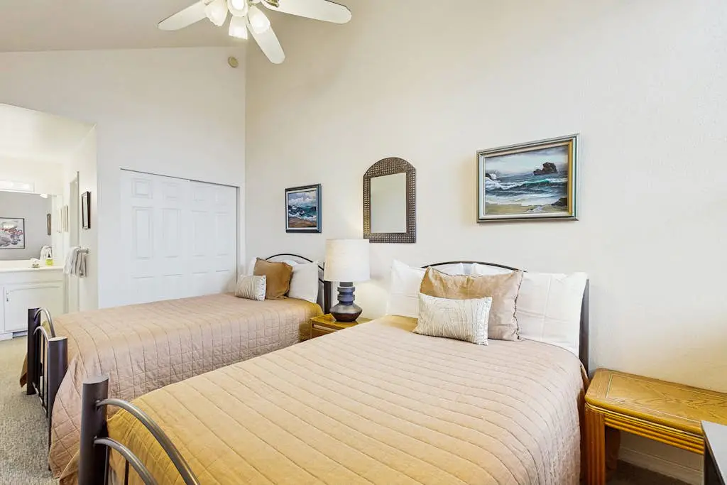 H8 Red Pine Paradise Loft at Canyons Village