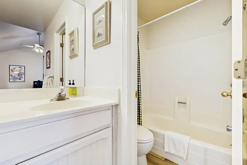 H8 Red Pine Paradise Loft at Canyons Village