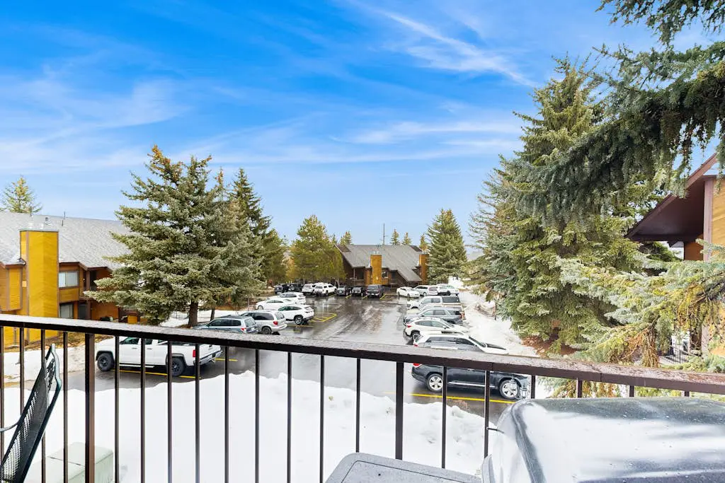 H8 Red Pine Paradise Loft at Canyons Village