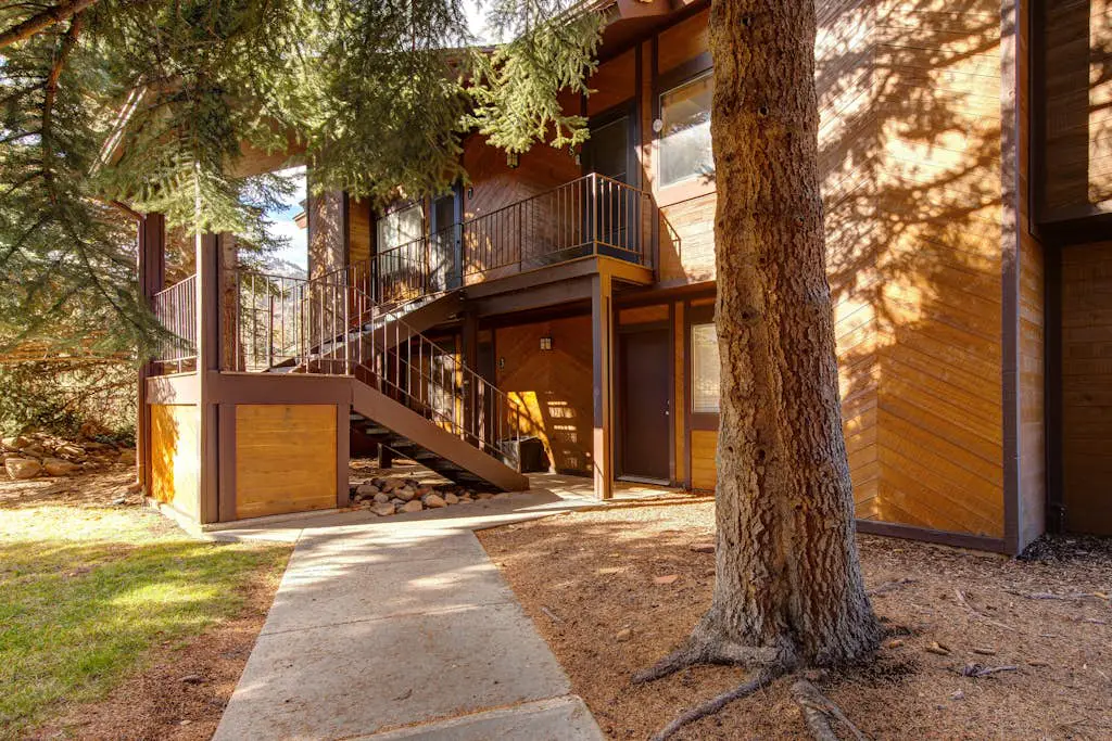 H8 Red Pine Paradise Loft at Canyons Village
