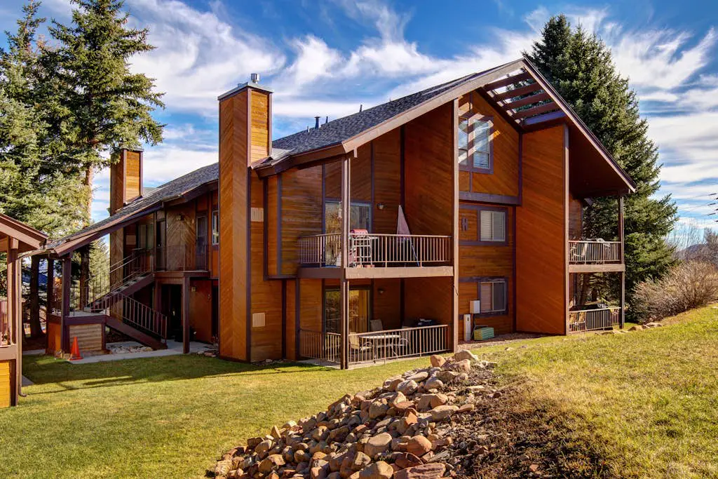 H8 Red Pine Paradise Loft at Canyons Village