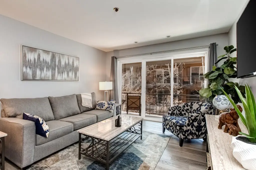 Main Street Old Town - Treasure Mountain Inn #28